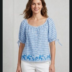 Max Studio Blue and White Patterned Blouse